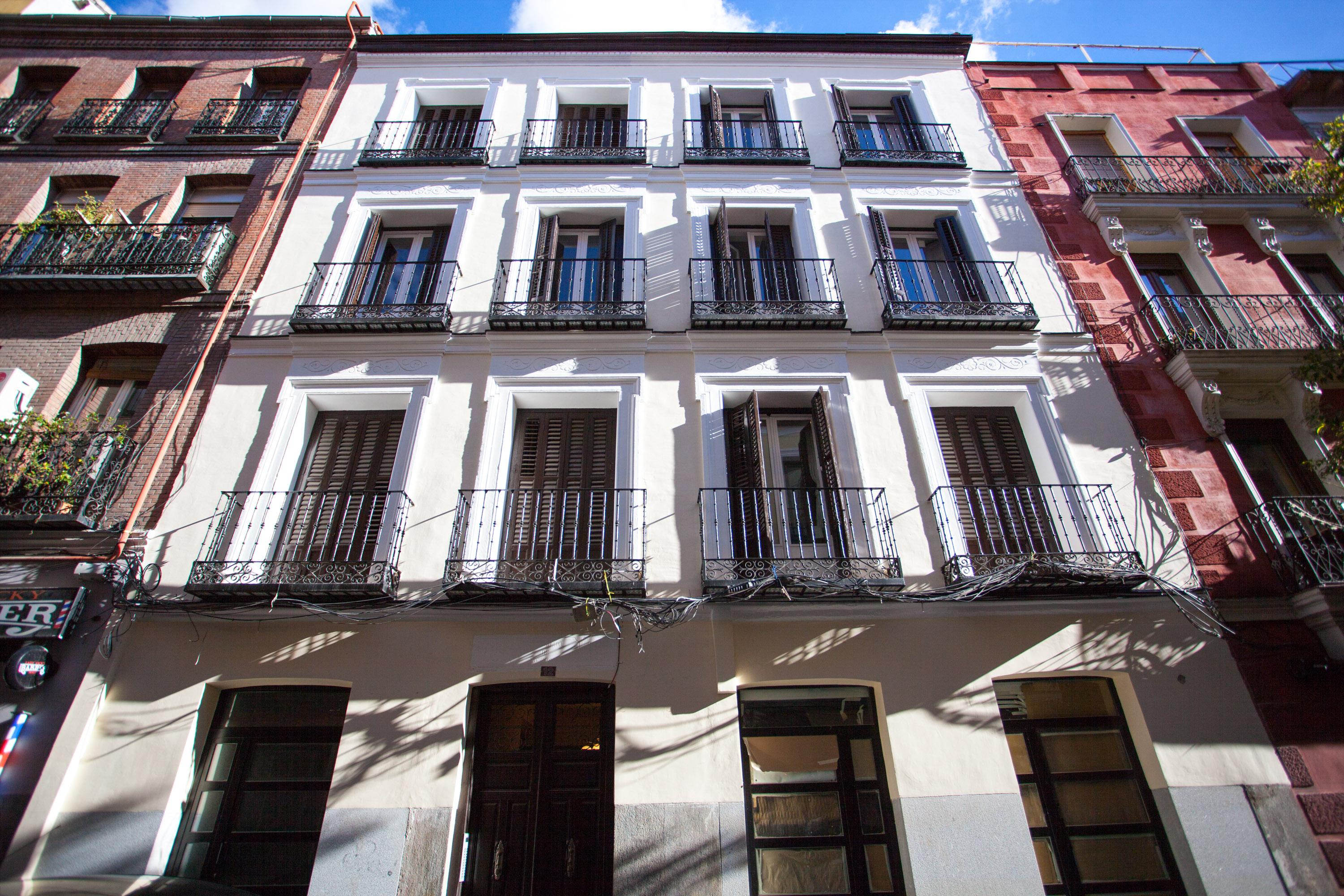 Gran Central Suites Madrid Exterior photo